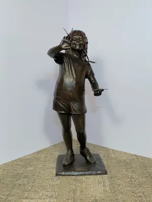 Girl with a butterfly — front view; sculpture by Lindsay Lacroix Peichl