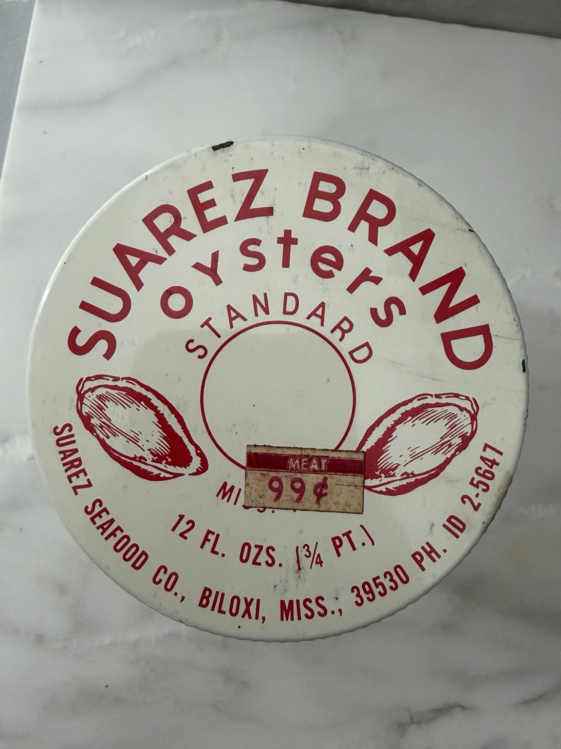 Suarez Brand Standard Oysters jar lid